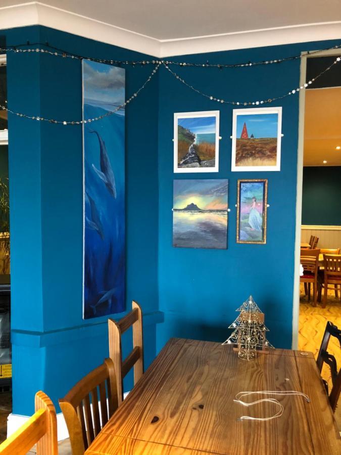 The Mounts Bay Inn Mullion Extérieur photo