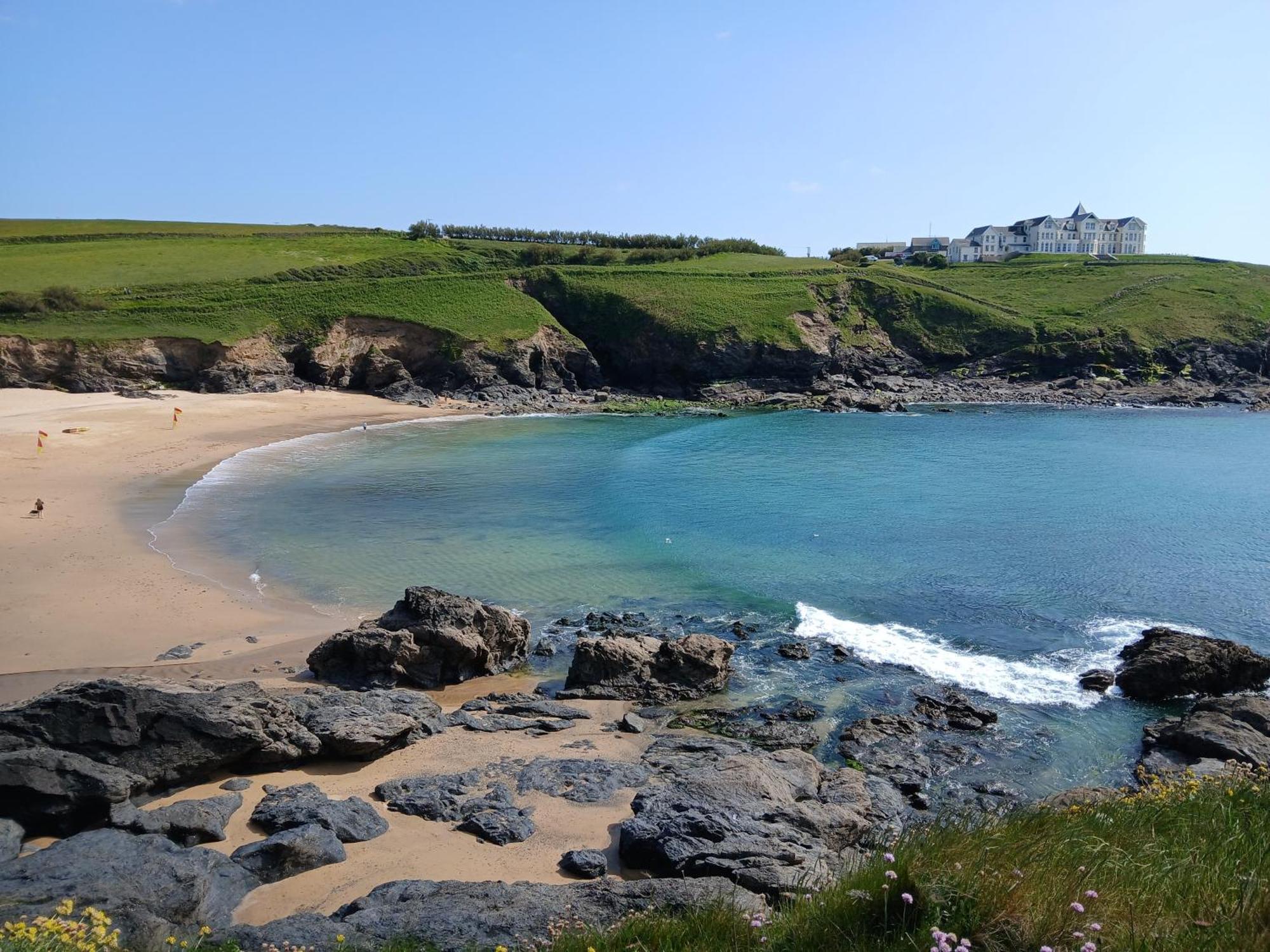 The Mounts Bay Inn Mullion Extérieur photo
