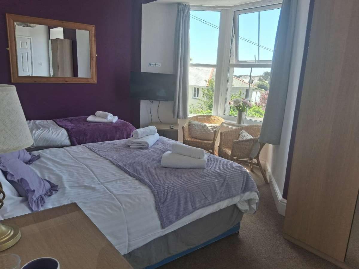 The Mounts Bay Inn Mullion Extérieur photo