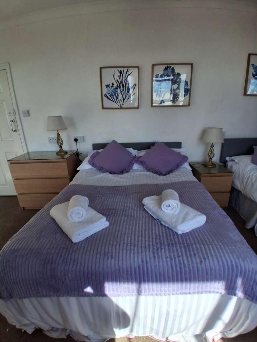 The Mounts Bay Inn Mullion Extérieur photo